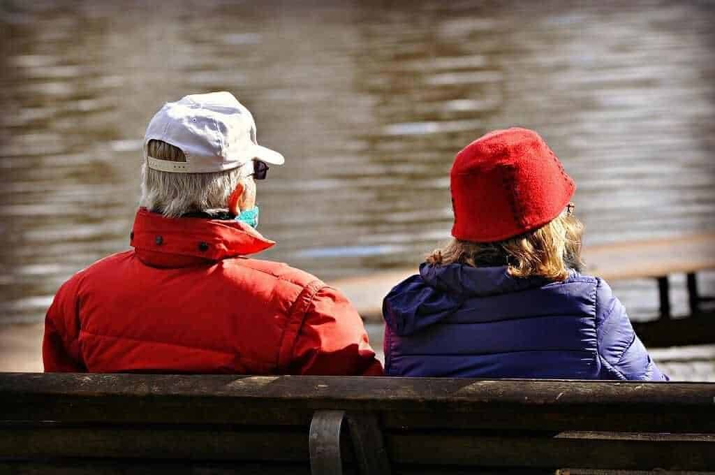 Cosa prevede il Contratto colf e badanti 2019